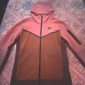 Nike Sportswear Tech Fleece/ Full Zip- Hoodie   ~  PINK/DRIFTWOOD / USED ONCE